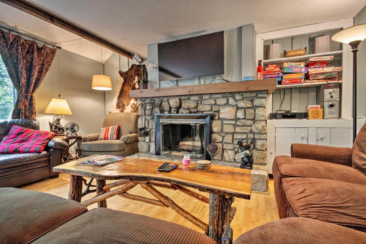 Condo With Furnished Deck - Walk To Sugar Mountain! Eksteriør billede