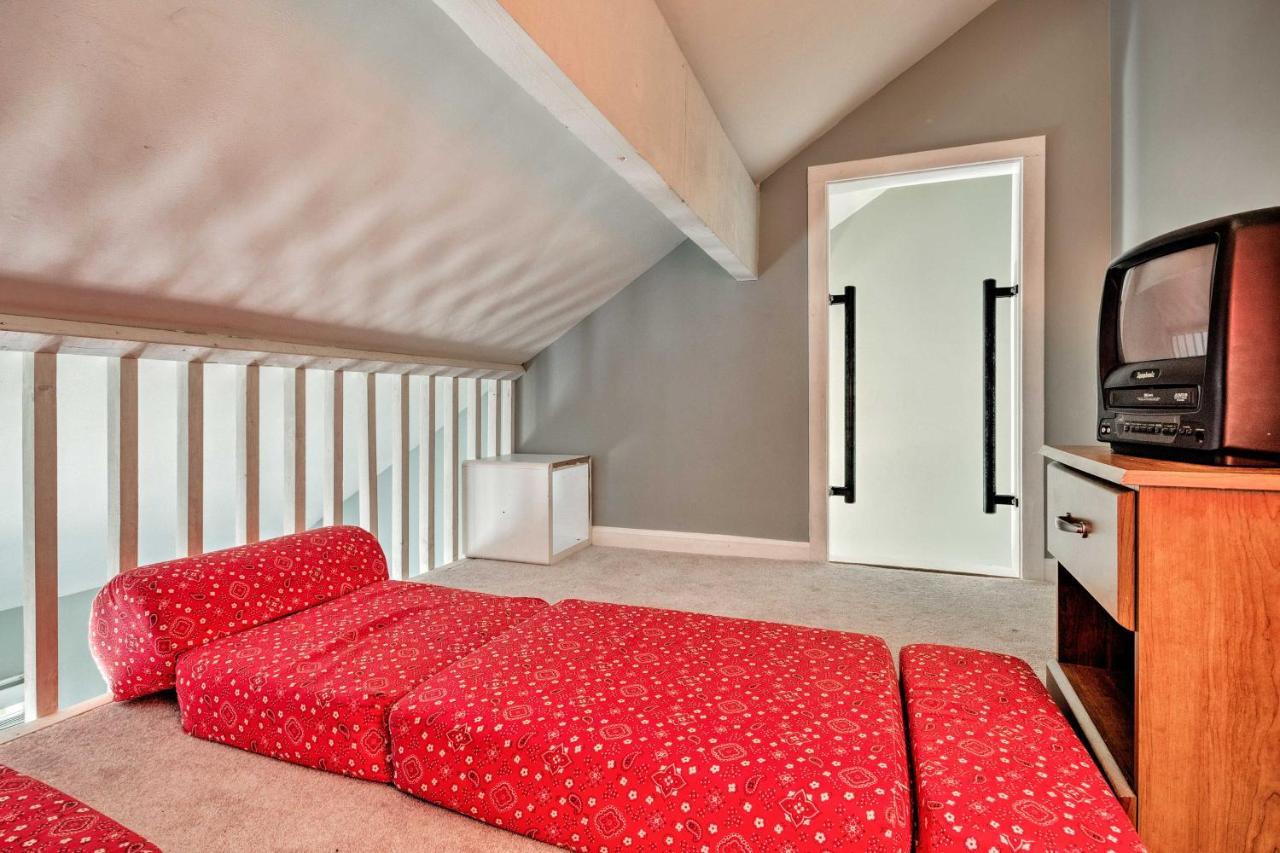 Condo With Furnished Deck - Walk To Sugar Mountain! Eksteriør billede